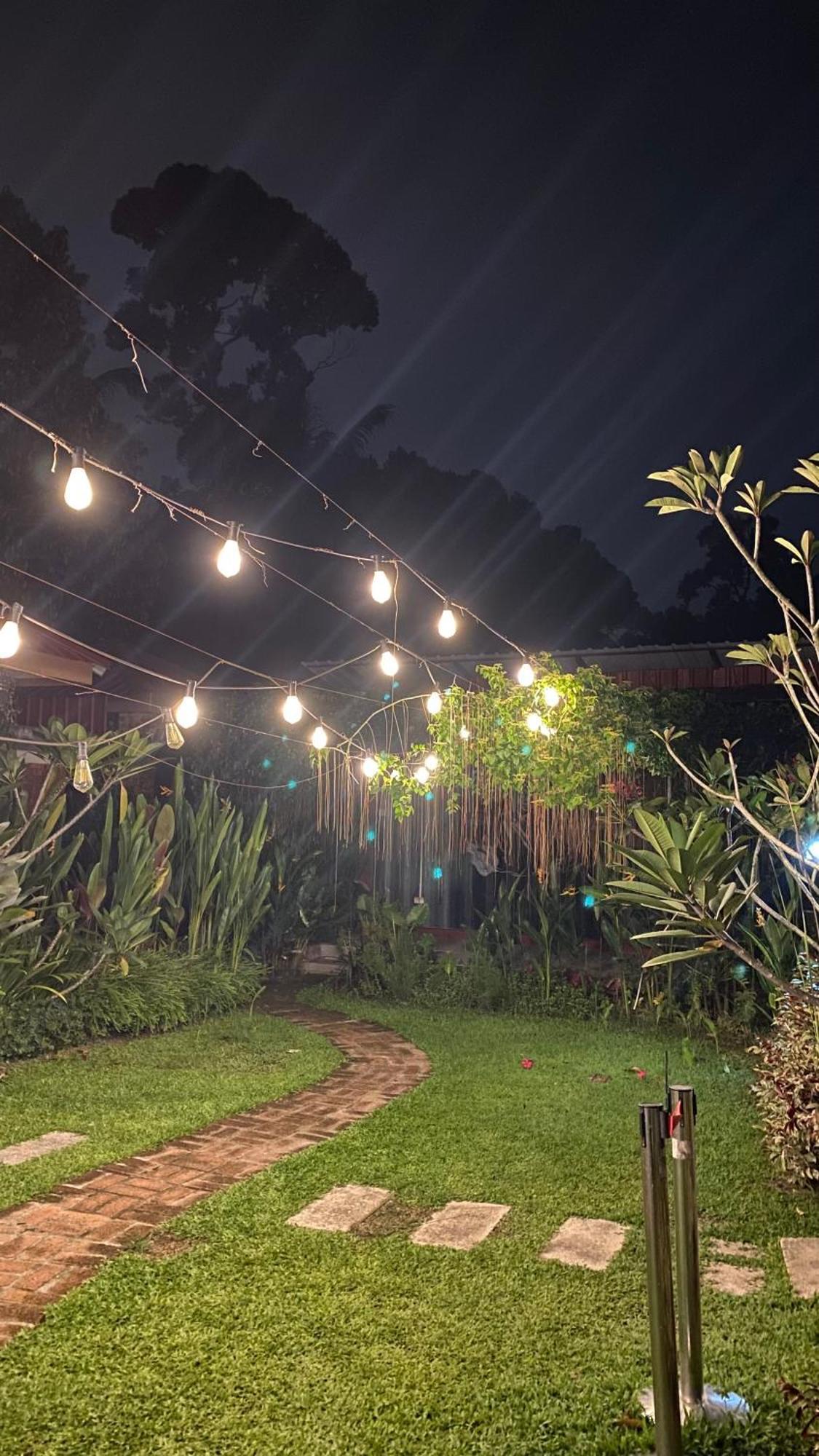 Kebun Puisi Villa Kajang Luaran gambar